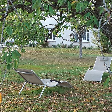 Les Trois Charmes Otel Chaucenne Dış mekan fotoğraf
