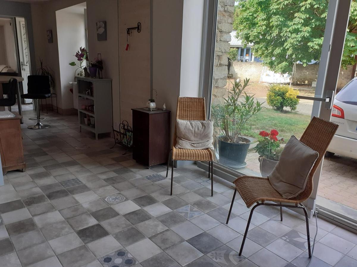 Les Trois Charmes Otel Chaucenne Dış mekan fotoğraf