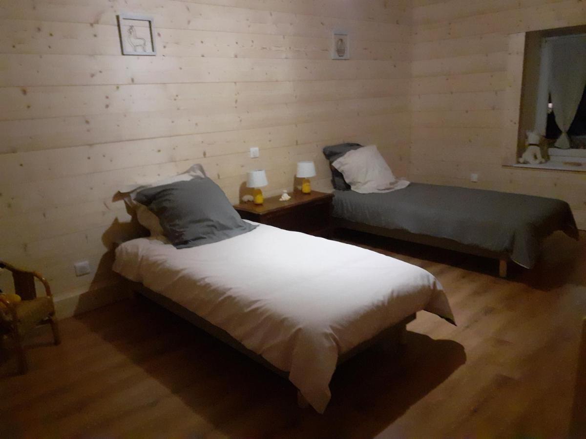 Les Trois Charmes Otel Chaucenne Dış mekan fotoğraf